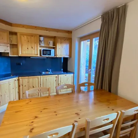 Pracondu 2 Outdoor & Fun Superieur 3 Pieces 6 Pers Apartment